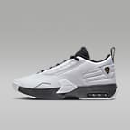 Jordan Max Aura 6 Men's Shoes. Nike JP